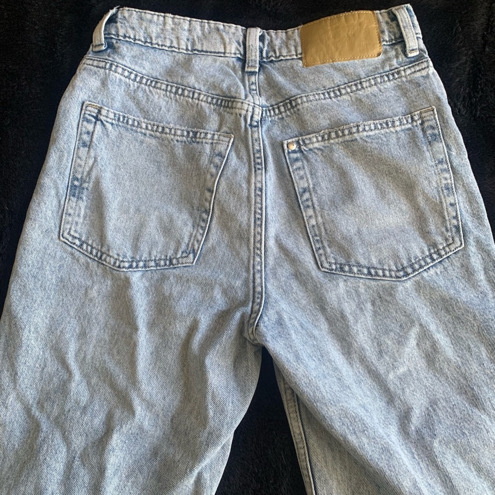 H&M Loose Straight fit Jeans sz 2